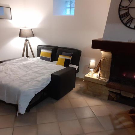 Dans La Maison D'A Cote Azerables Buitenkant foto