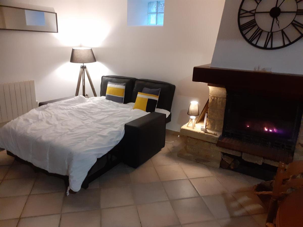 Dans La Maison D'A Cote Azerables Buitenkant foto